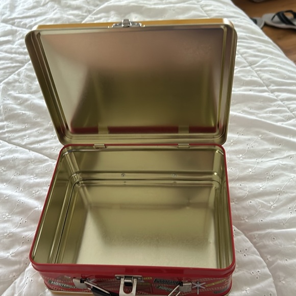 NEW fun nostalgia Petticoat Junction tin lunchbox - Picture 7 of 8